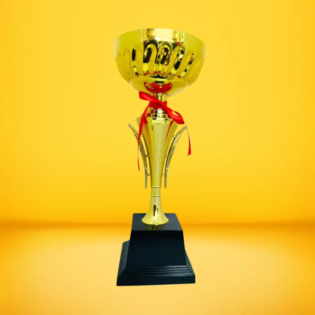 EM-1 Trophy  102847 39cm