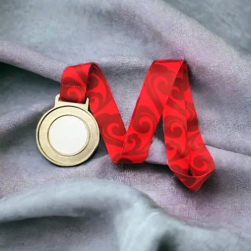 [E100870E] Medal Round Gold Red Lace