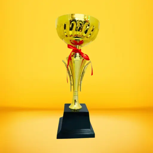 [E102847] EM-1 Trophy  102847 39cm